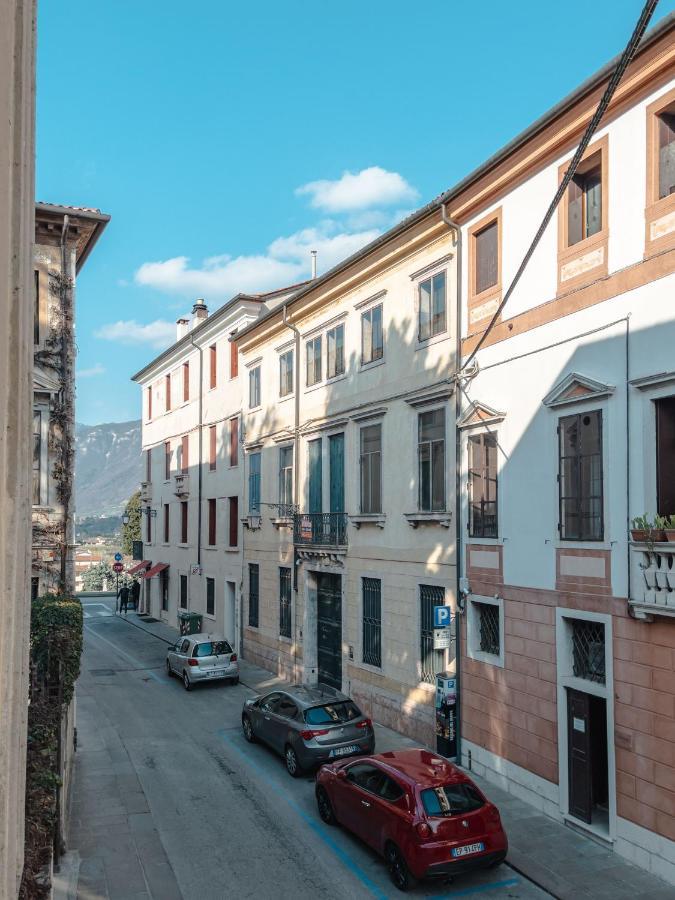 Apartmán Living Down Town Bassano del Grappa Exteriér fotografie